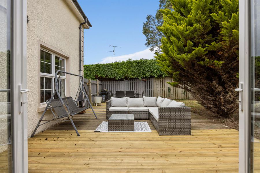 64 Kilmore Village
