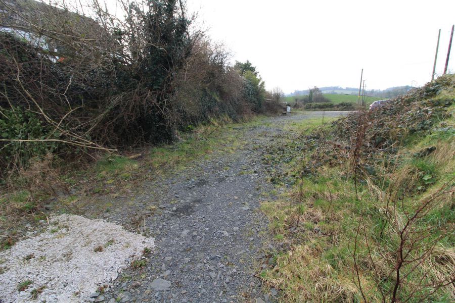 Building site between, 68 & 72 The Craig Road