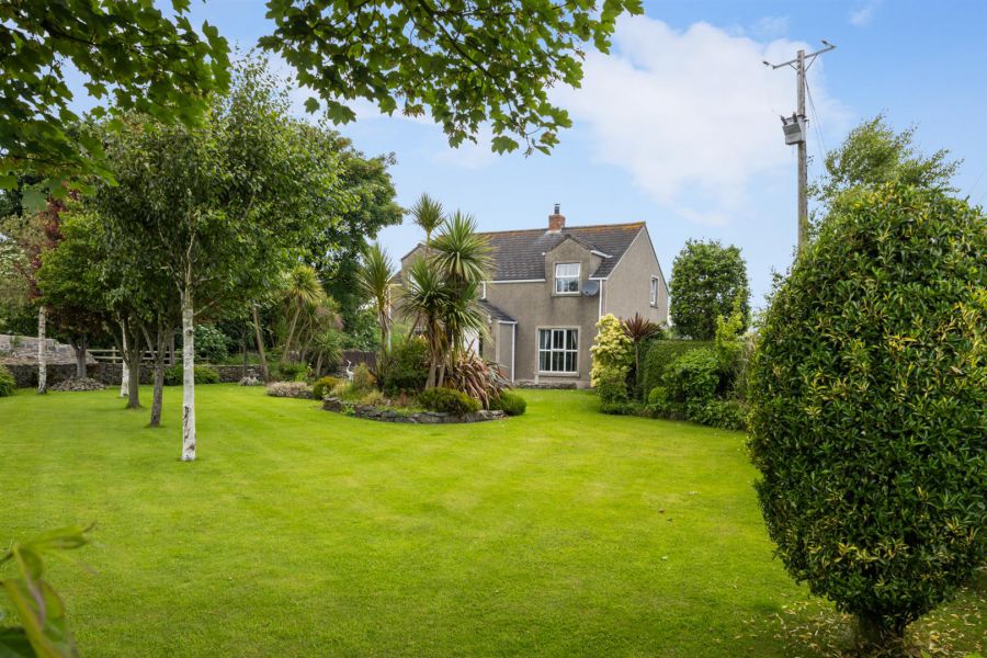 22 Ballyhornan Road