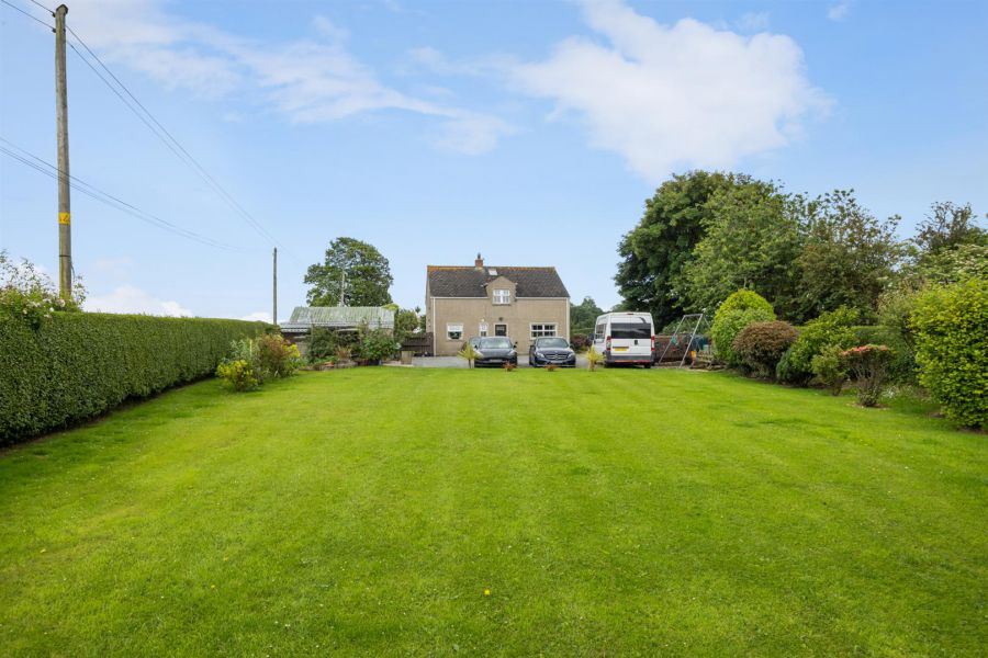 22 Ballyhornan Road