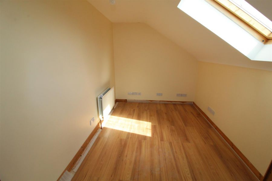 3 Tareesh Lane