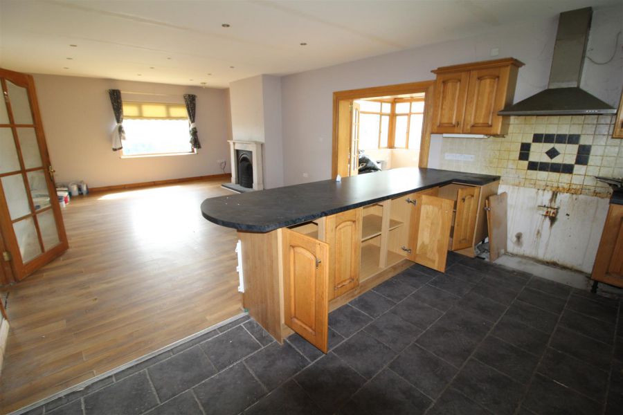 3 Tareesh Lane