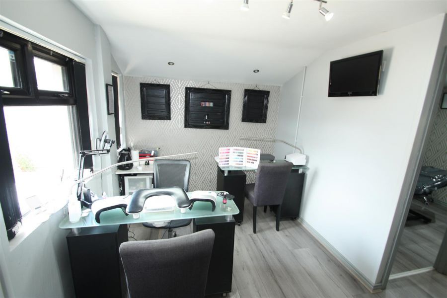 69a Church Street