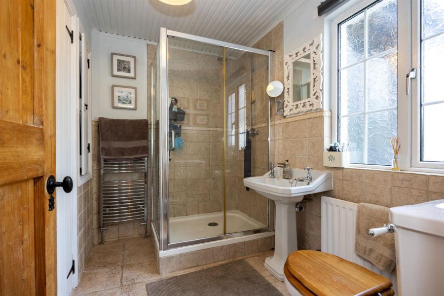 Bramble Cottage, 132 Thornyhill Road
