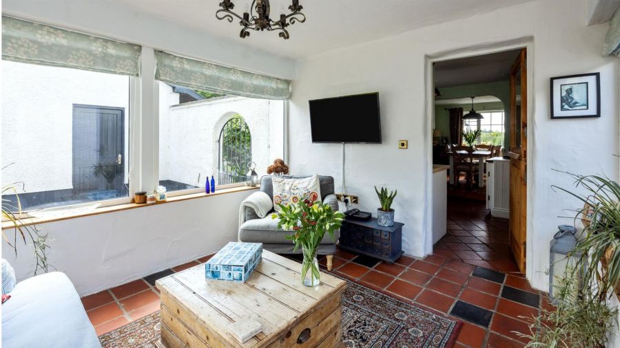 Bramble Cottage, 132 Thornyhill Road