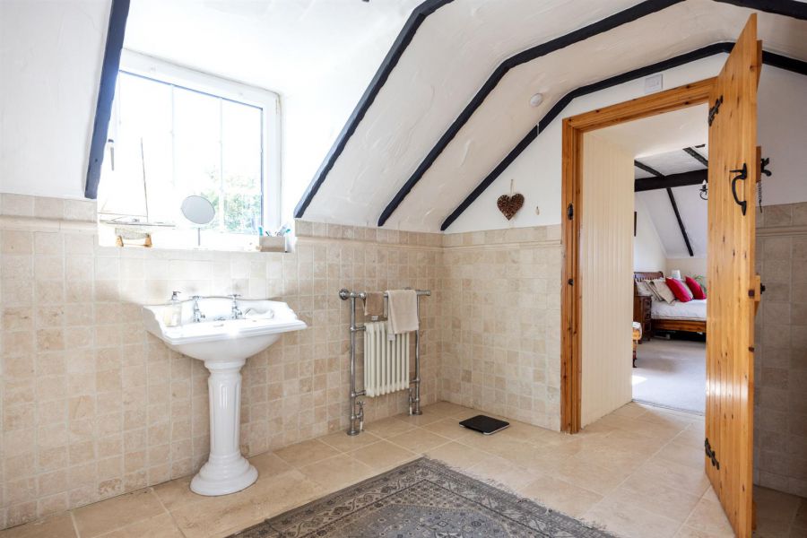 Bramble Cottage, 132 Thornyhill Road