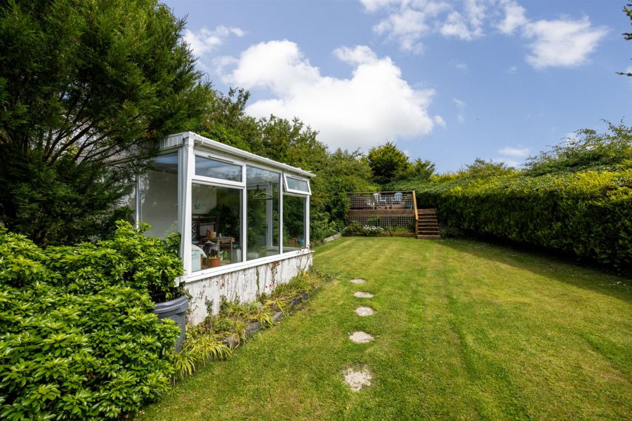 Bramble Cottage, 132 Thornyhill Road