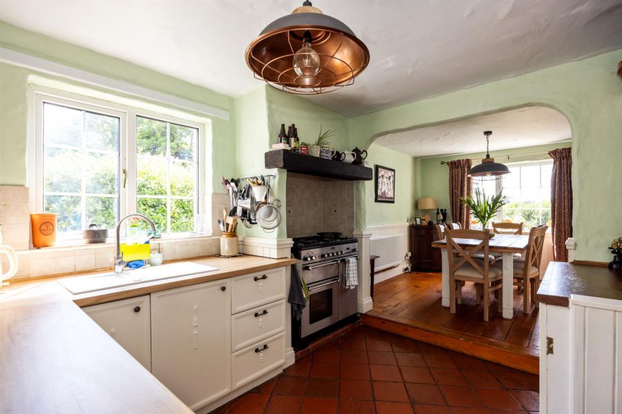 Bramble Cottage, 132 Thornyhill Road
