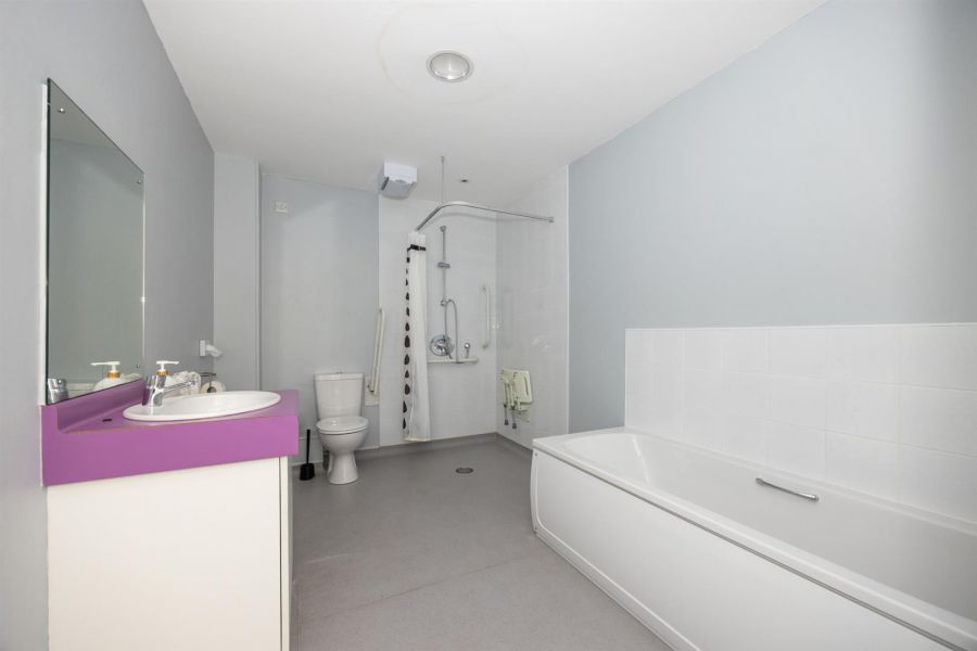 Clare Lodge, 3 Castle Place