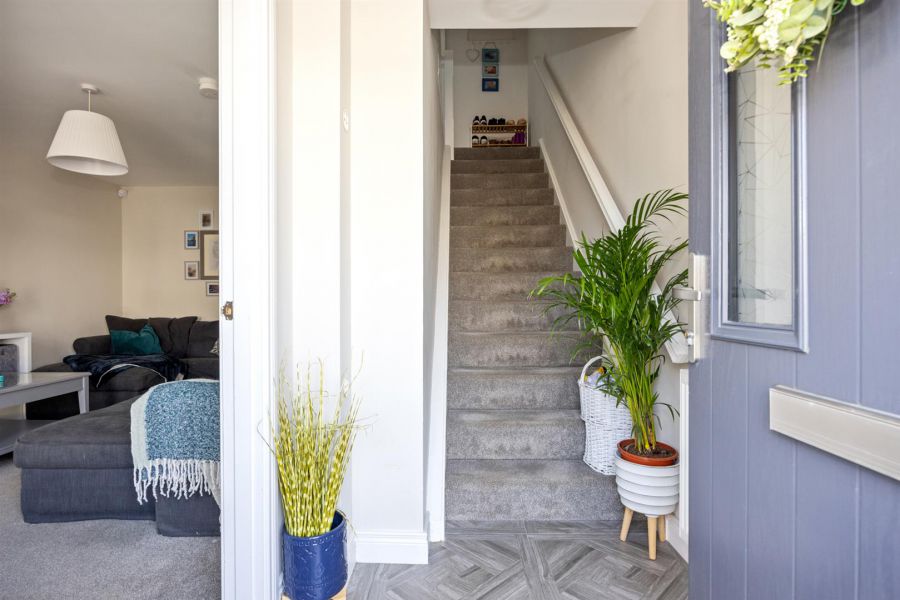 17 Little Enler Lane