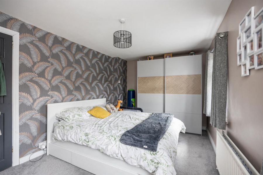 68 Ardmeen Green