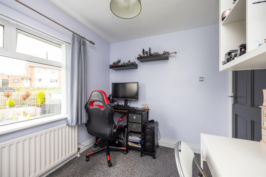 68 Ardmeen Green
