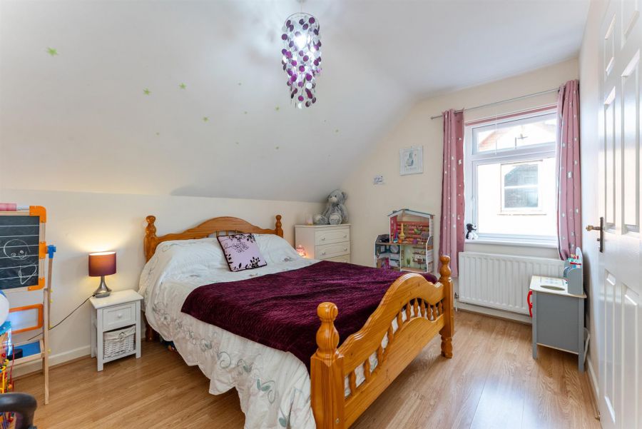 10 Colmcille Place