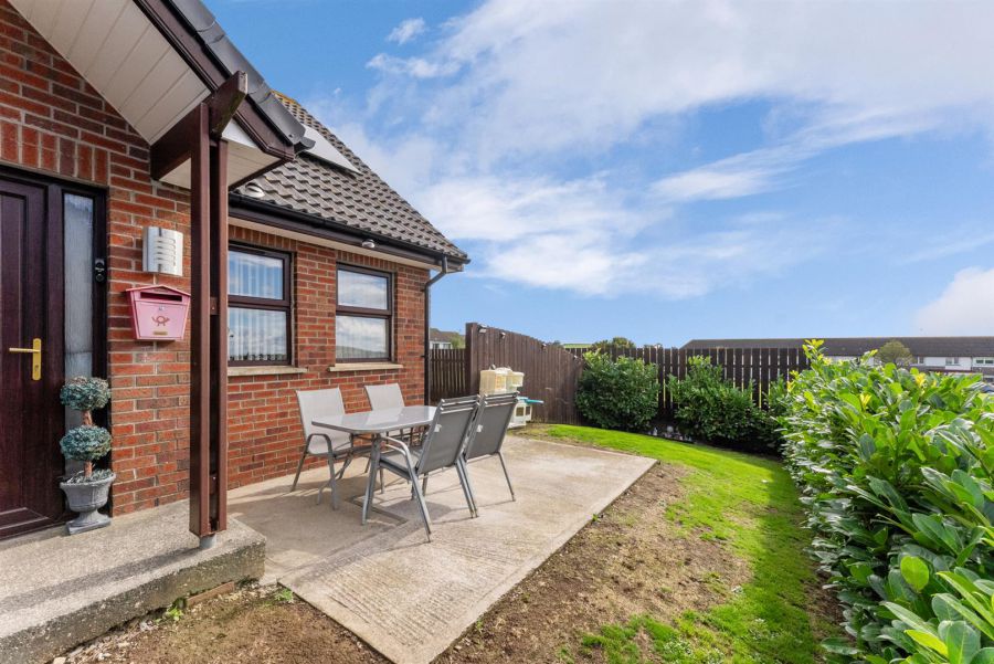 10 Colmcille Place