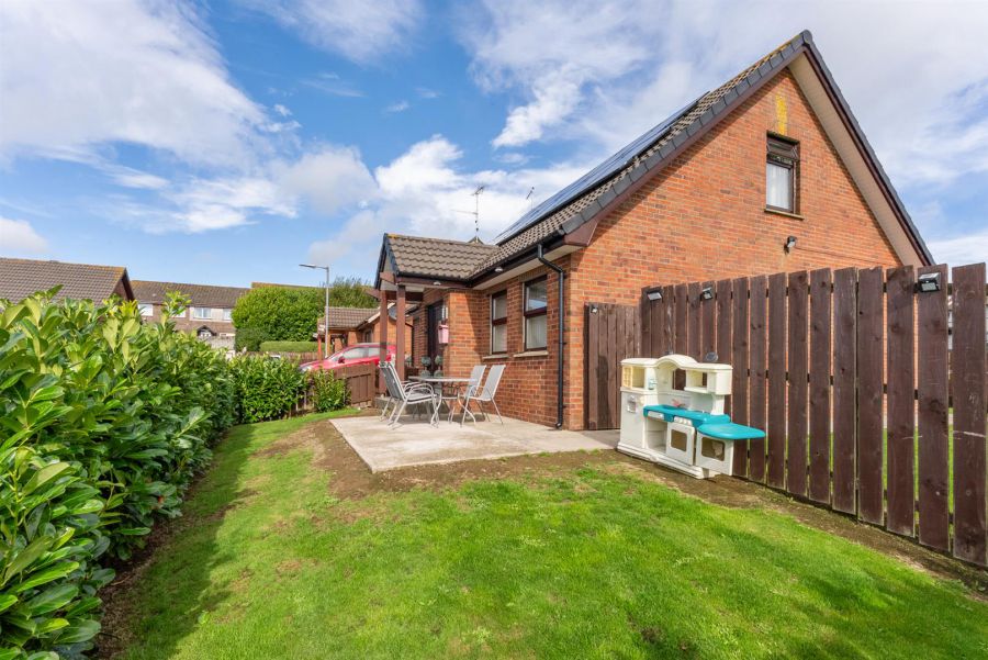 10 Colmcille Place