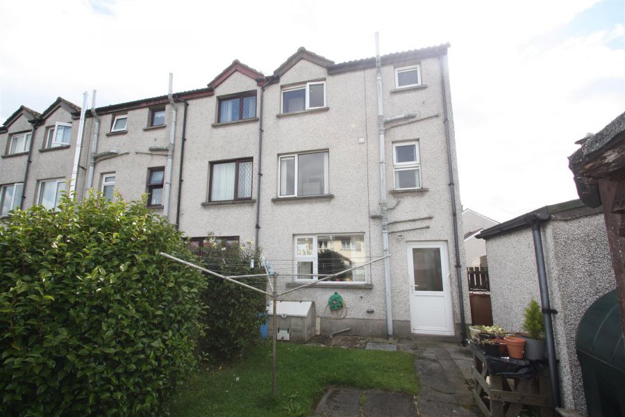 10 Westland Gardens