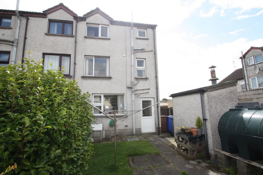 10 Westland Gardens