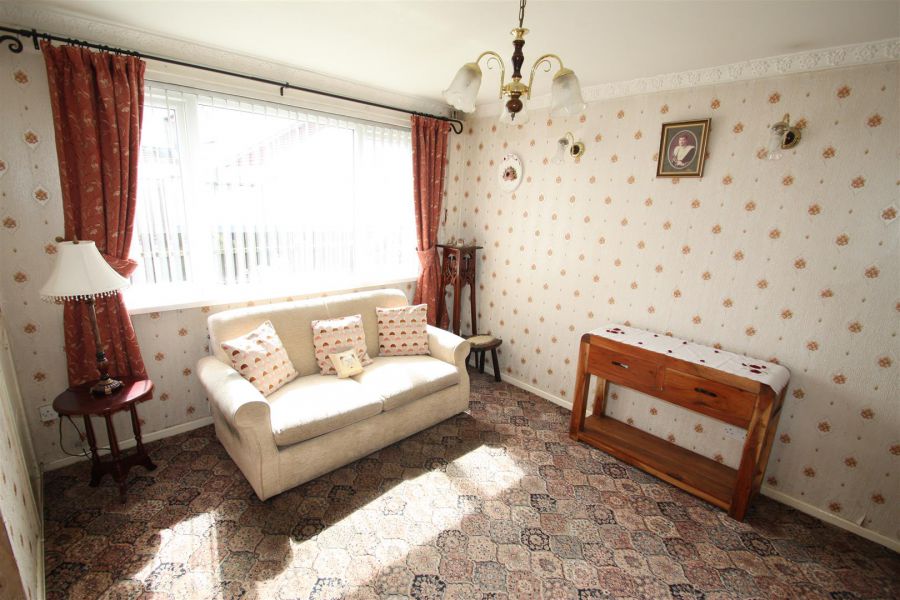 10 Westland Gardens