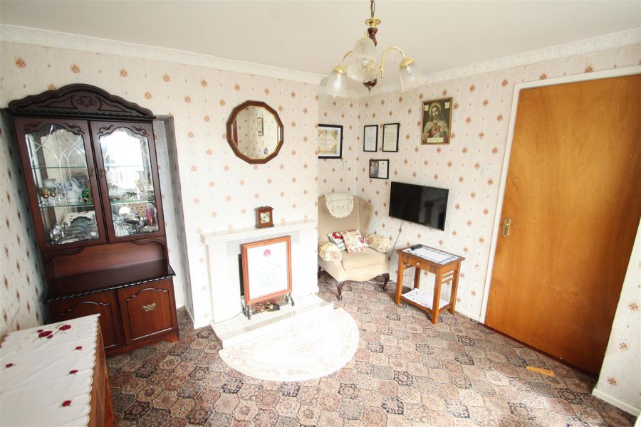 10 Westland Gardens