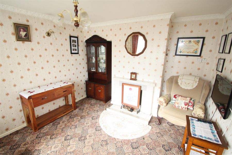 10 Westland Gardens