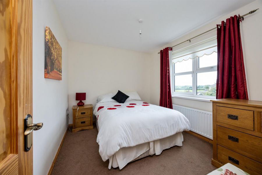 4 Actons Crescent