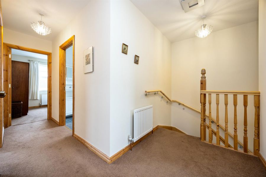 4 Actons Crescent