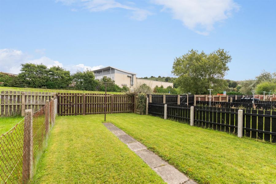 4 Thomas Russell Park