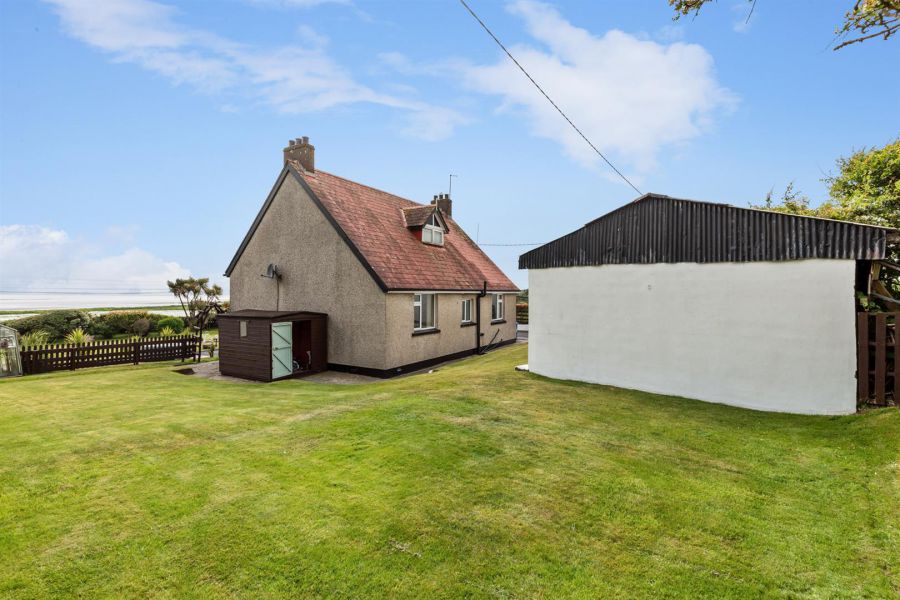93 Minerstown Road