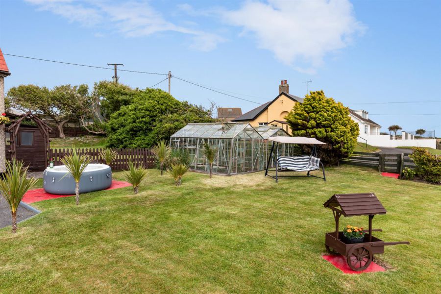 93 Minerstown Road
