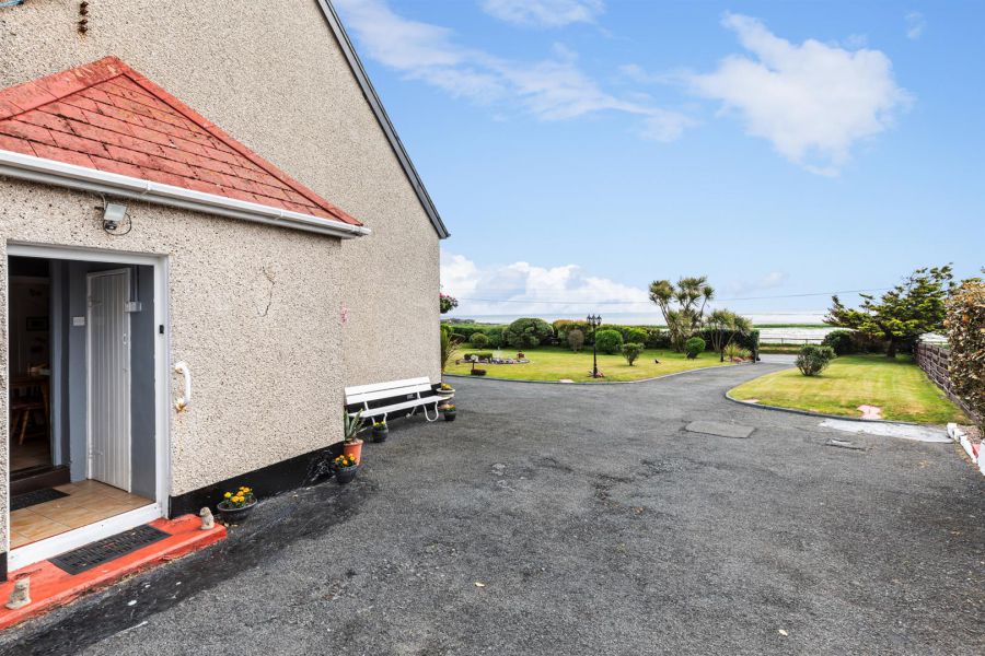 93 Minerstown Road