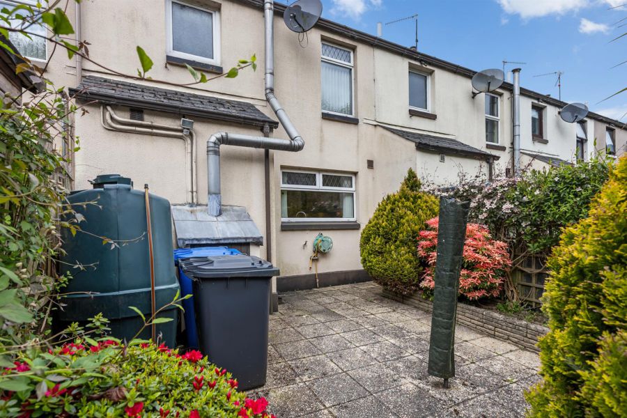 37 New Bridge Street