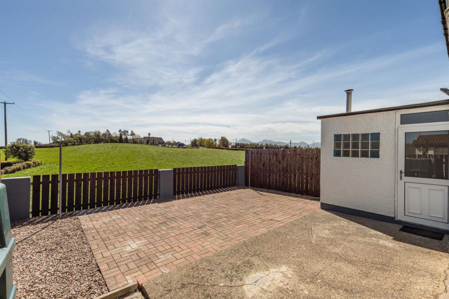 23 Jordanstown