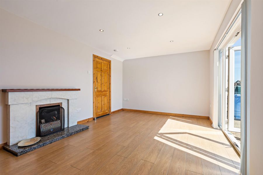 23 Jordanstown