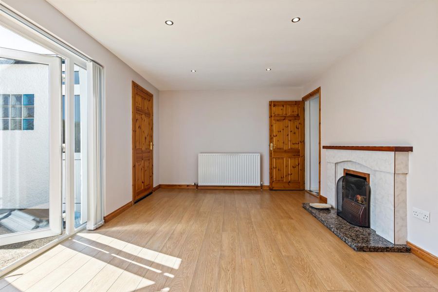 23 Jordanstown