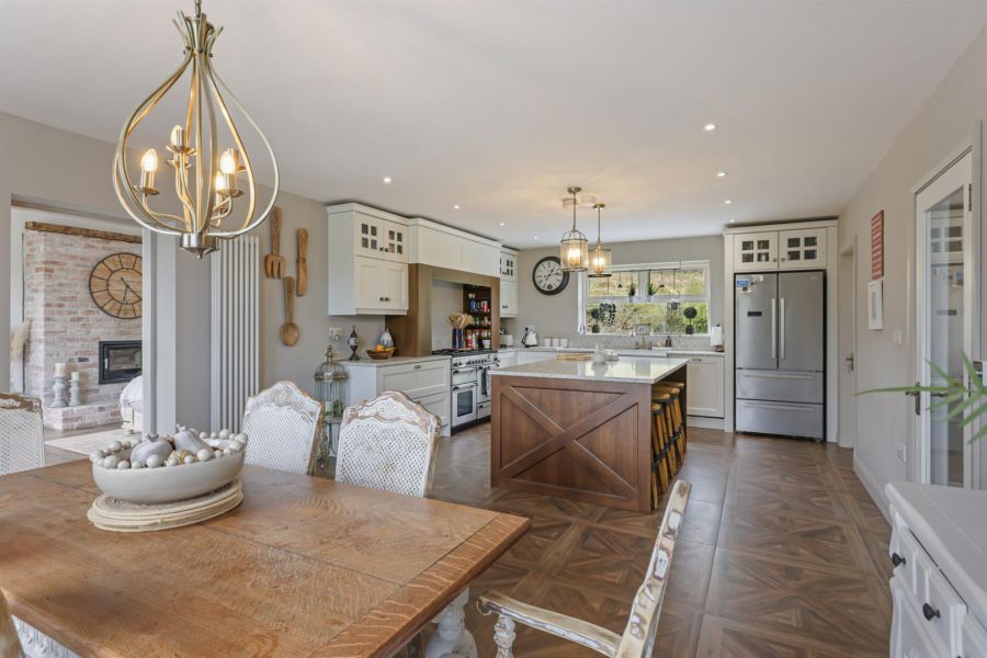 3B Carnreagh Road