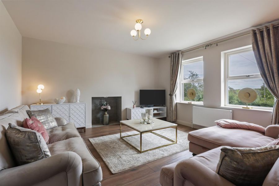 3B Carnreagh Road