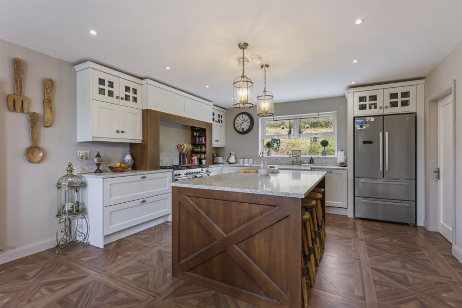 3B Carnreagh Road