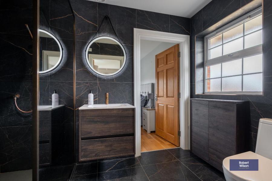 24 Limestone Meadows