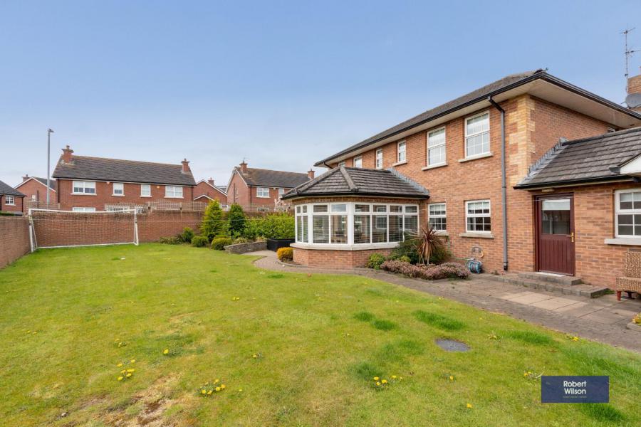 24 Limestone Meadows