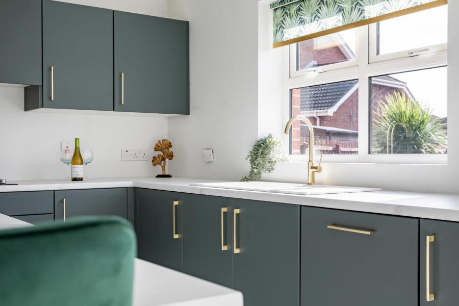 17, Cherryville View