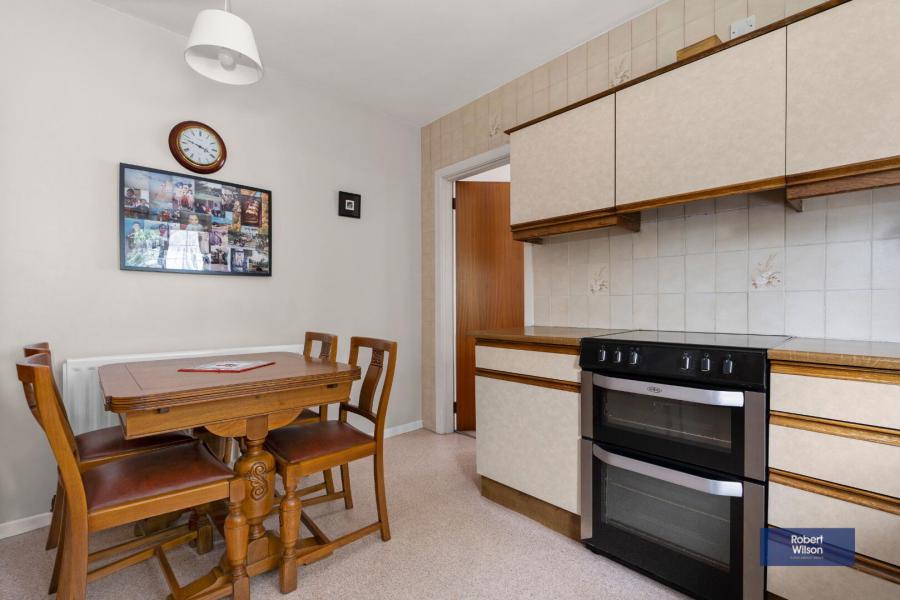 37 Coachmans Way