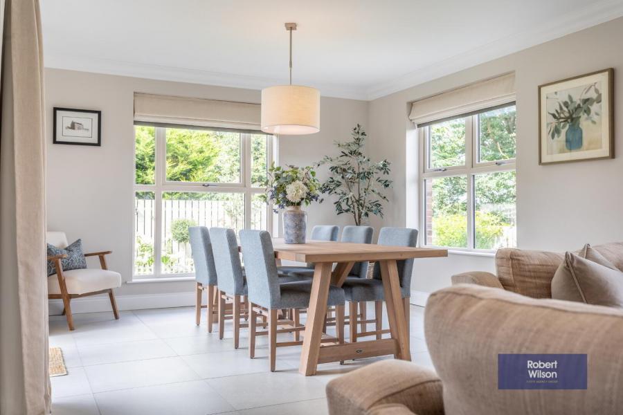 8 Belgravia Court