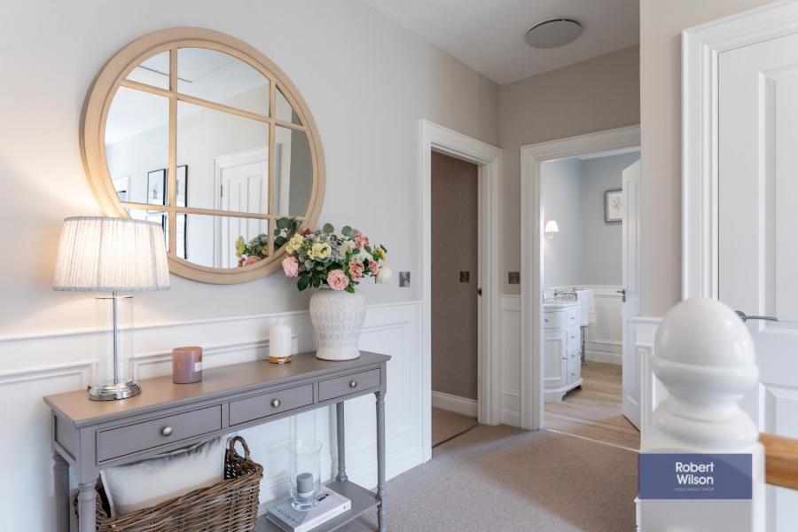 8 Belgravia Court