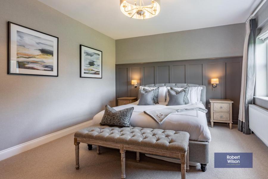 8 Belgravia Court