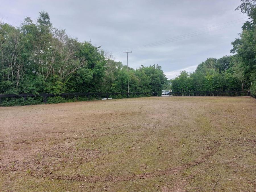 Drumnabreeze Stables, Drumnabreeze Road