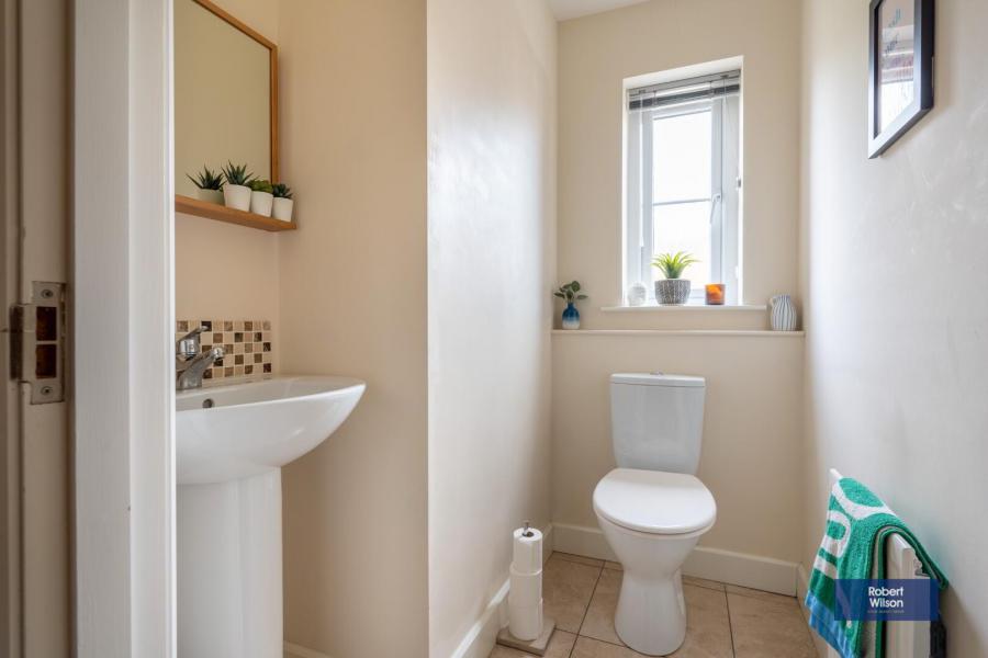 10 Ayrshire Gardens