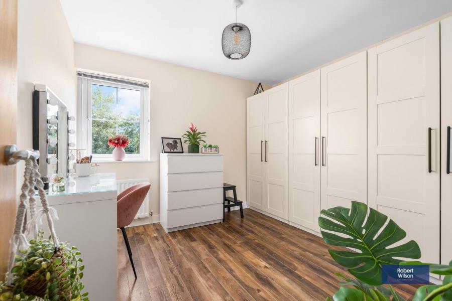 10 Ayrshire Gardens