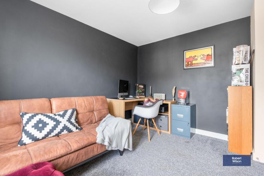 10 Ayrshire Gardens