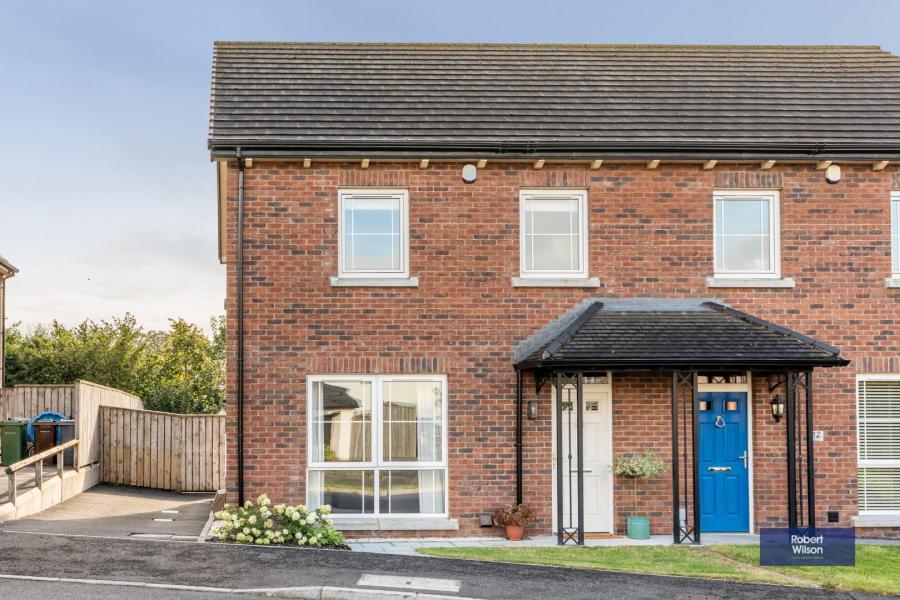 14 Magherahinch Avenue