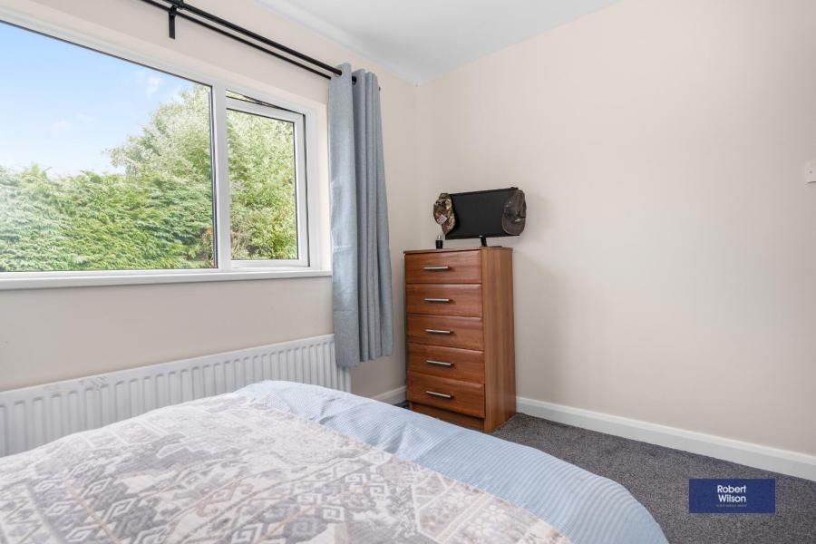 9 Massereene Gardens